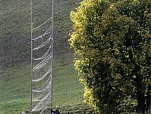 Hohes Fangnetz bei der Vogelzugbeobachtung